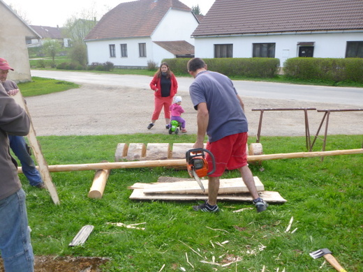Stavění májky 2013